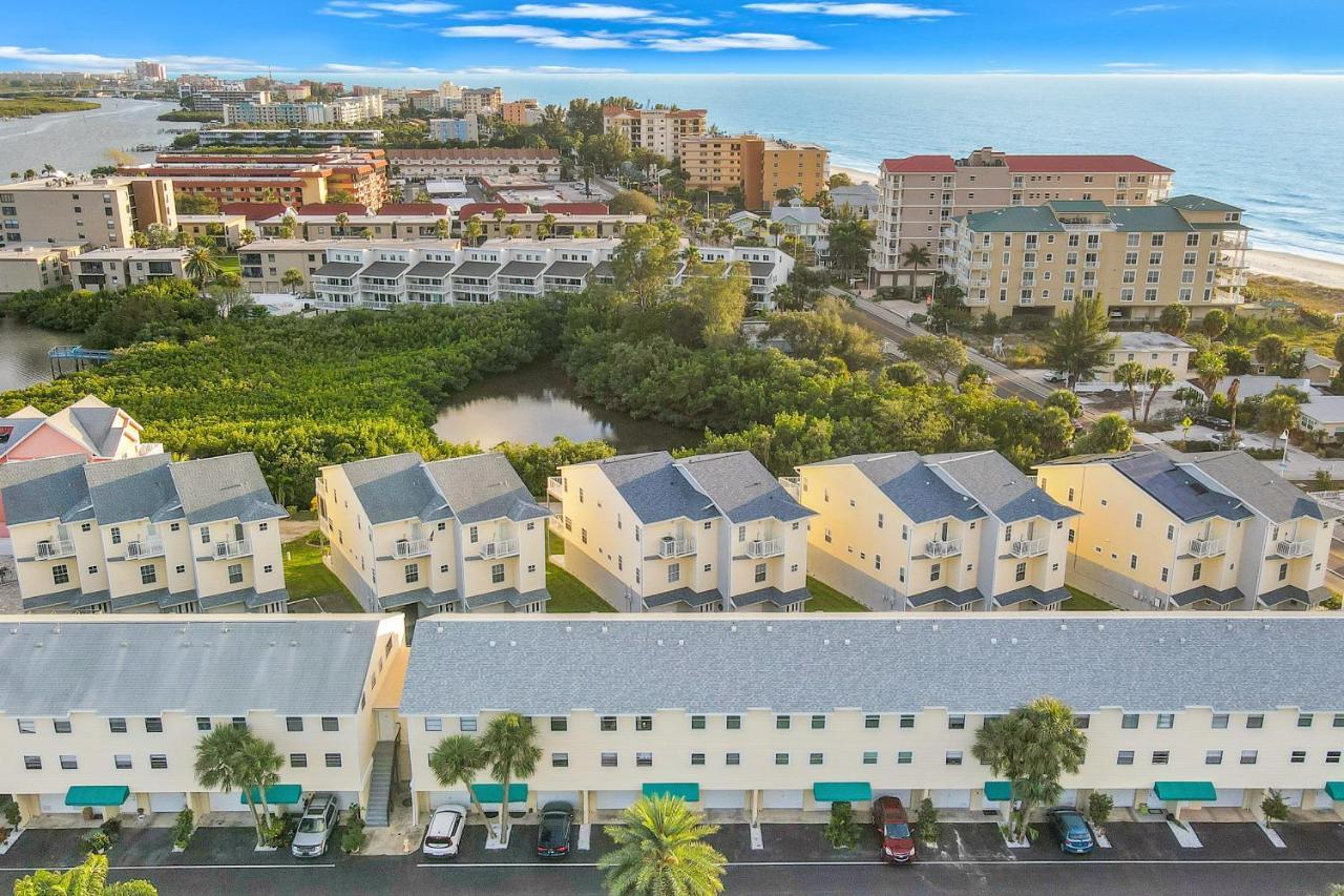 The Beach Escape Clearwater Beach Exterior photo