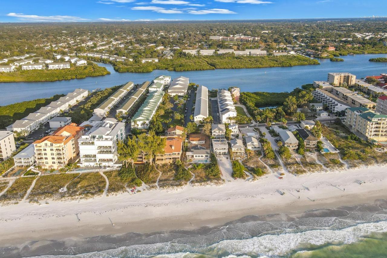 The Beach Escape Clearwater Beach Exterior photo